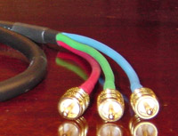 Canare V5-1.5C with RCA-male Connectors