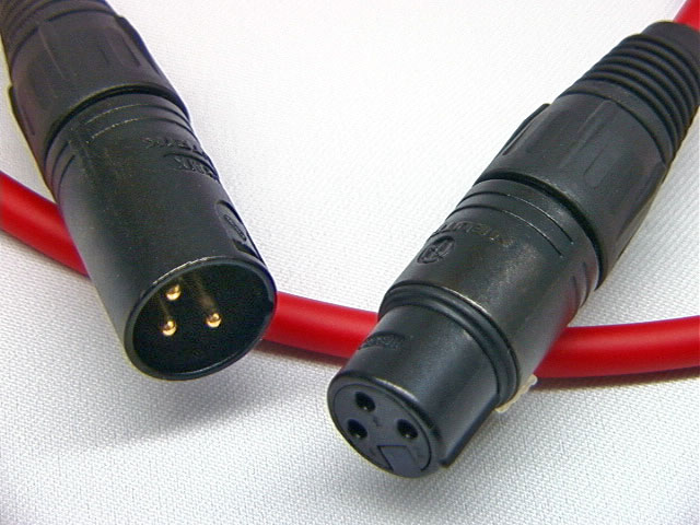 6' FT CANARE HI-FI RCA TO BALANCED XLR MALE INTERCONNECT CABLE. 