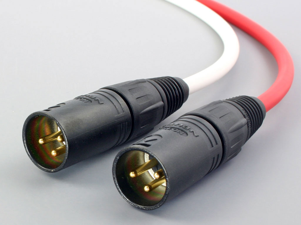 Canare Balanced XLR Audio Interconnect Cables 1m, White/Red Stereo Pair